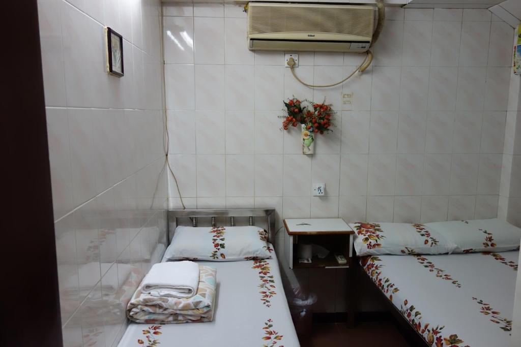 New China Guesthouse Гонконг Екстер'єр фото