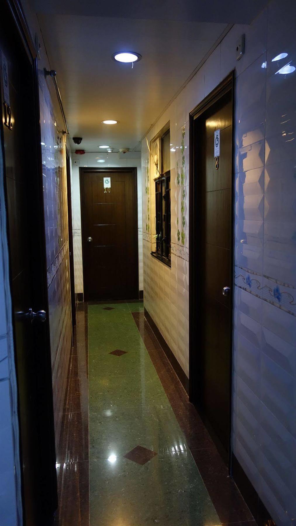 New China Guesthouse Гонконг Екстер'єр фото